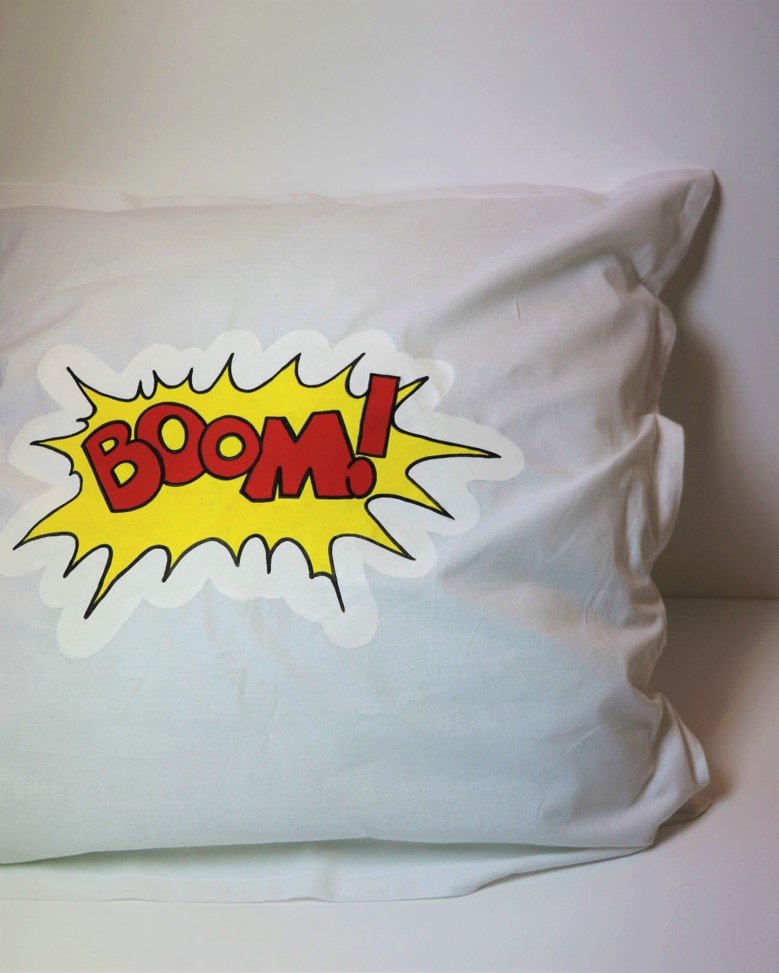 Idée Créative pour customiser des coussins :BOOM