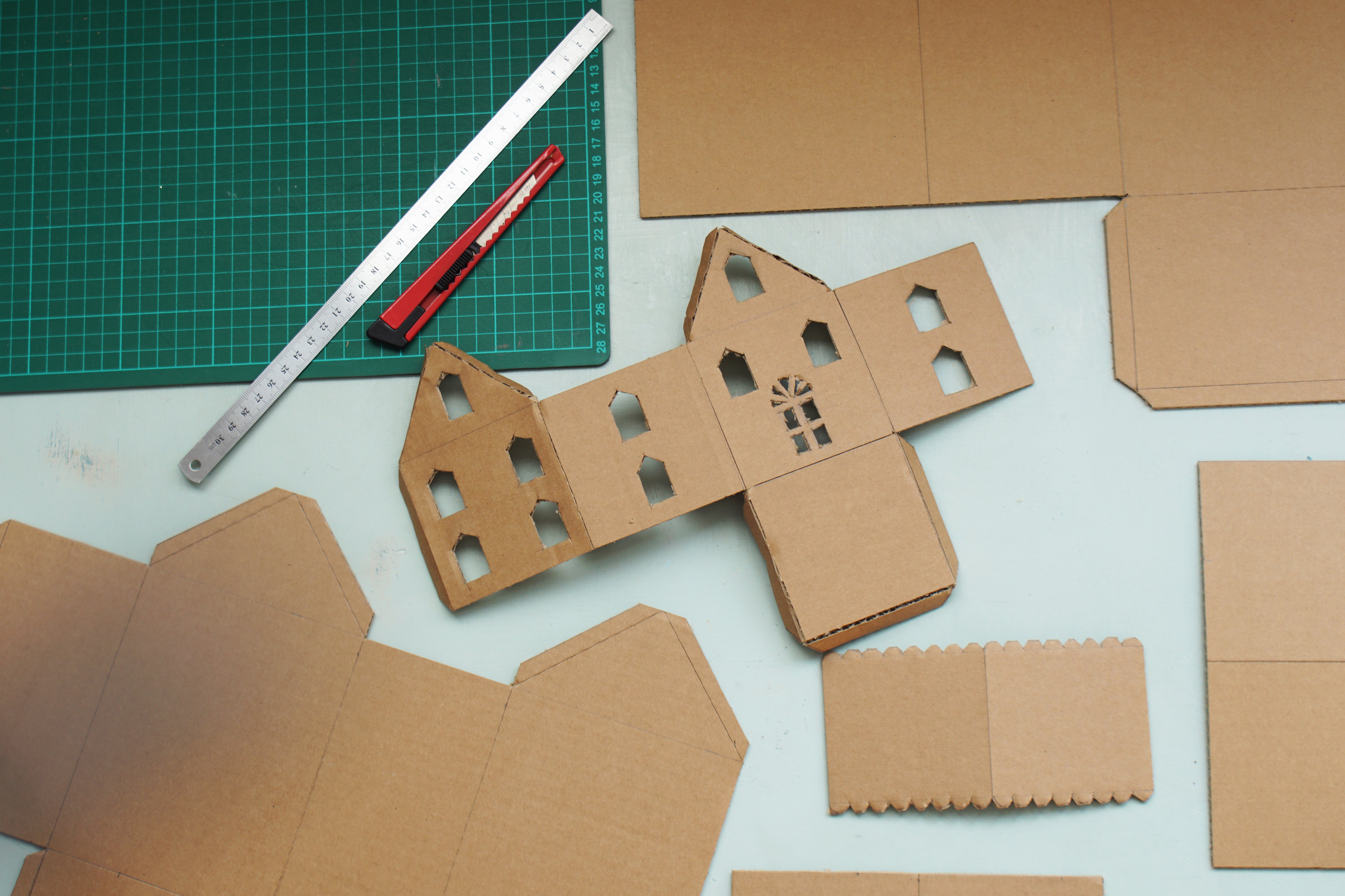 projet DIY maison en carton