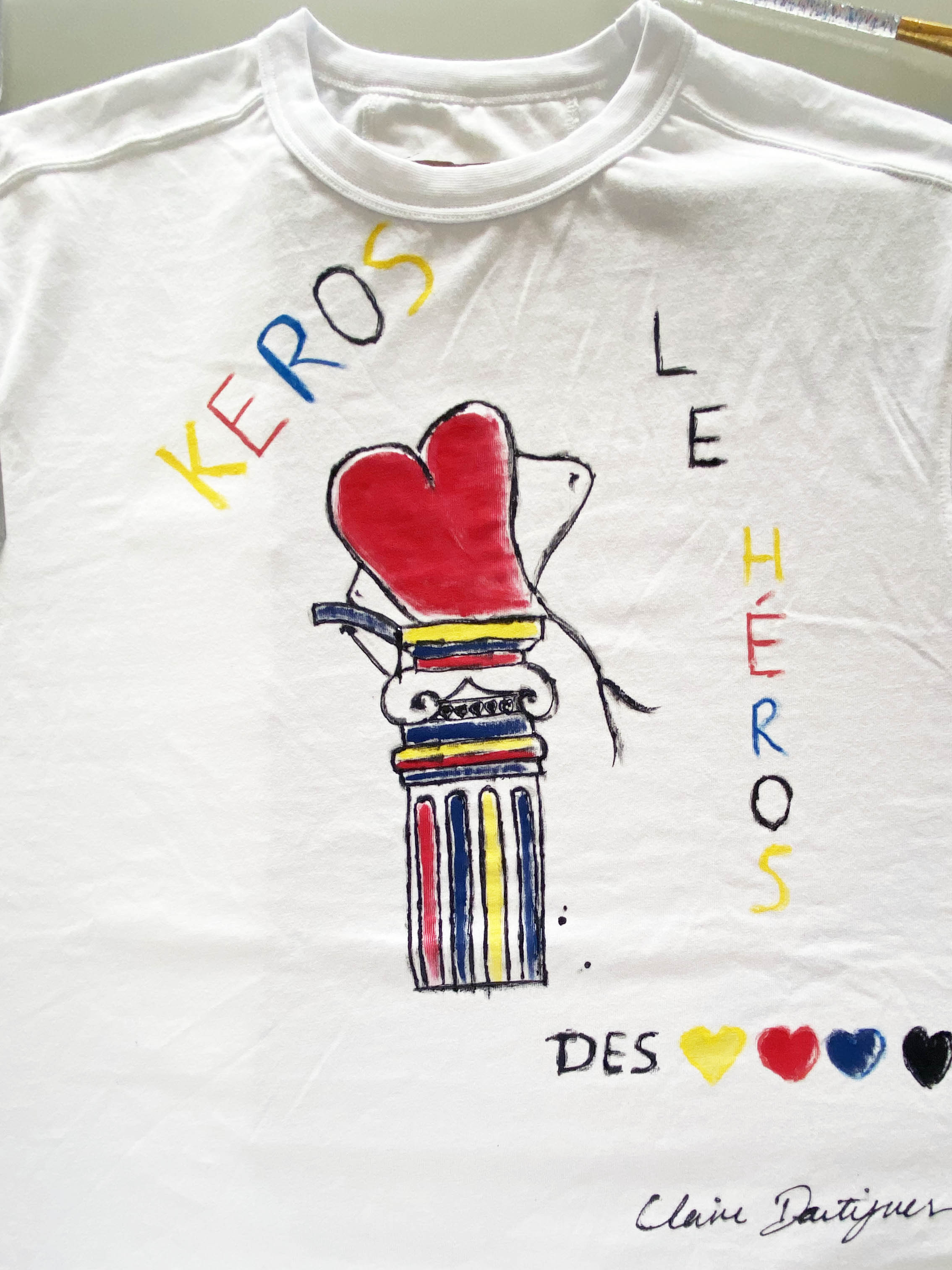 tutoriel upcycling de t-shirt blanc