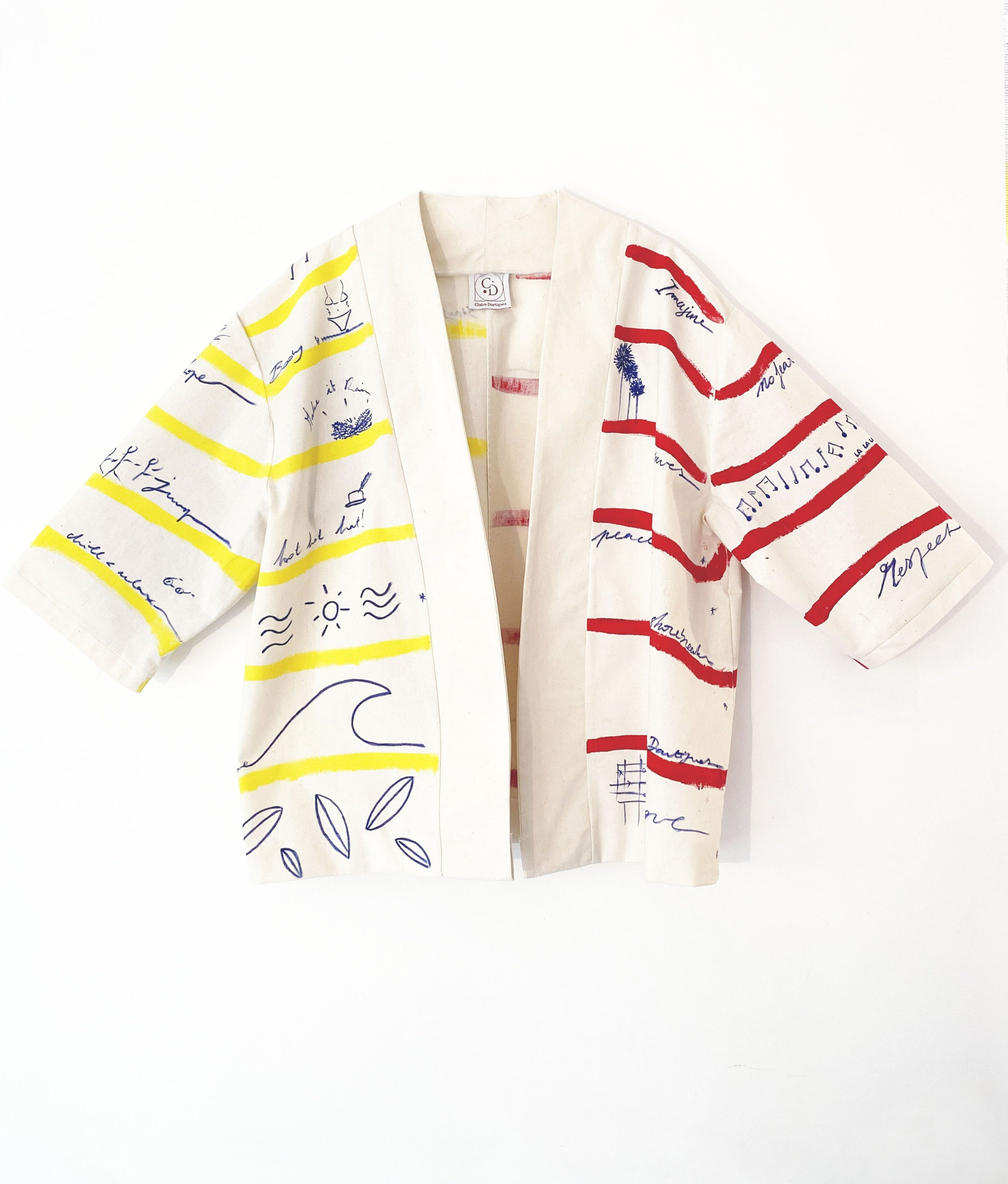 kimono customisé avec ecriture au marqueur textile