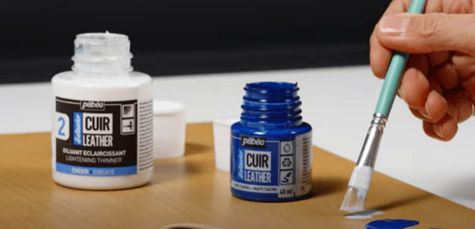Découvrez notre diluant éclaircissant spécial cuir ! Découvrez notre diluant éclaircissant spécial cuir !