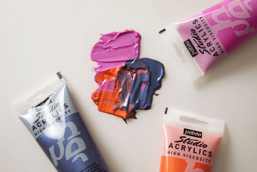 Discover the Studio Acrylics texture