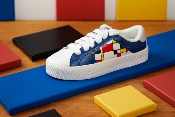 baskets personnalisées style Mondrian