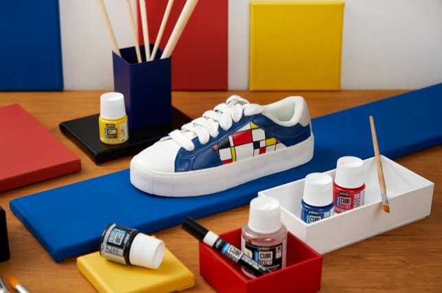 design Mondrian sur chaussures