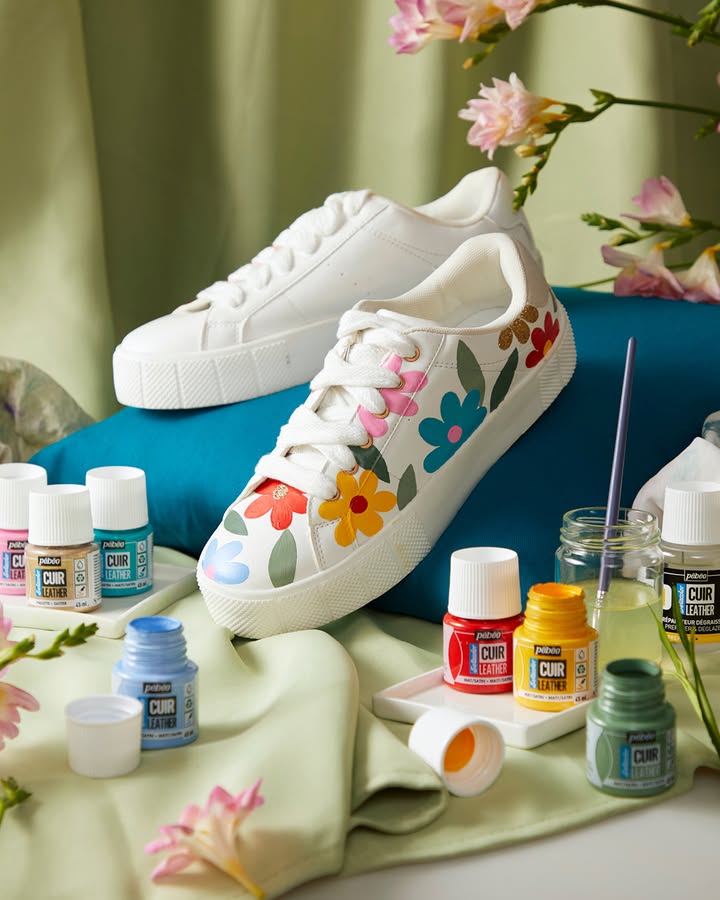 🌞 Avec l’arrivée des beaux jours, quoi de mieux qu’une touche de fraîcheur et de couleurs 🎨🌸 pour redo...